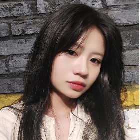 Nguyễn Thị Thùy Trang 